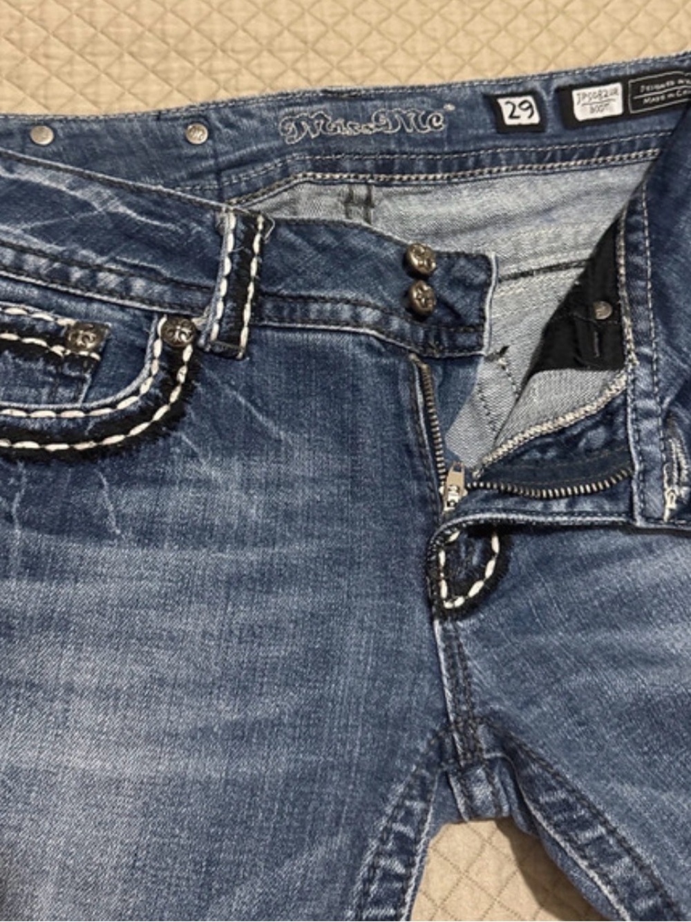 NWOT Miss Me Woman’s Jeans